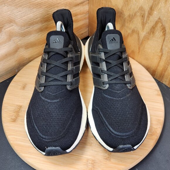 Adidas Ultraboost 21 - Picture 3 of 10